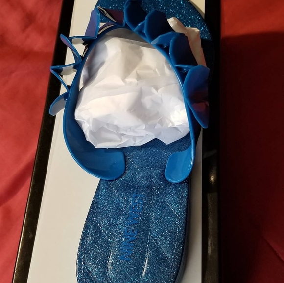 Nine West Slides - Picture 3 of 4